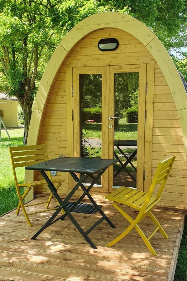 Cabane 2/3 Pers Au Camping Les Patis Nazelles-Negron Buitenkant foto